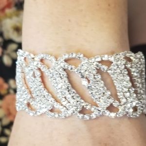 Gorgeous  rhinestone studded bracelet